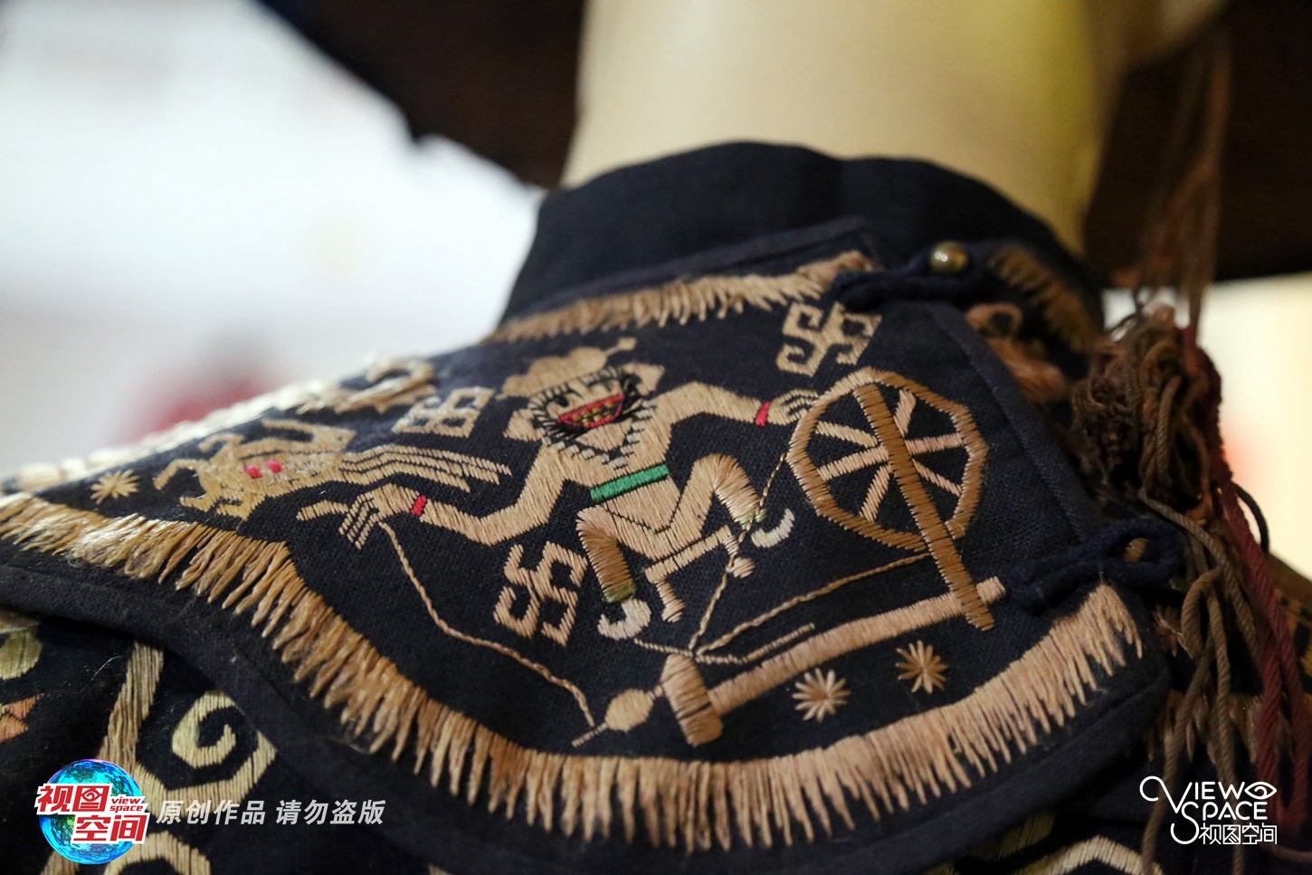 广西现一套400年前的土司官服,低于百万主人不卖|土司|官服|图案_新浪新闻