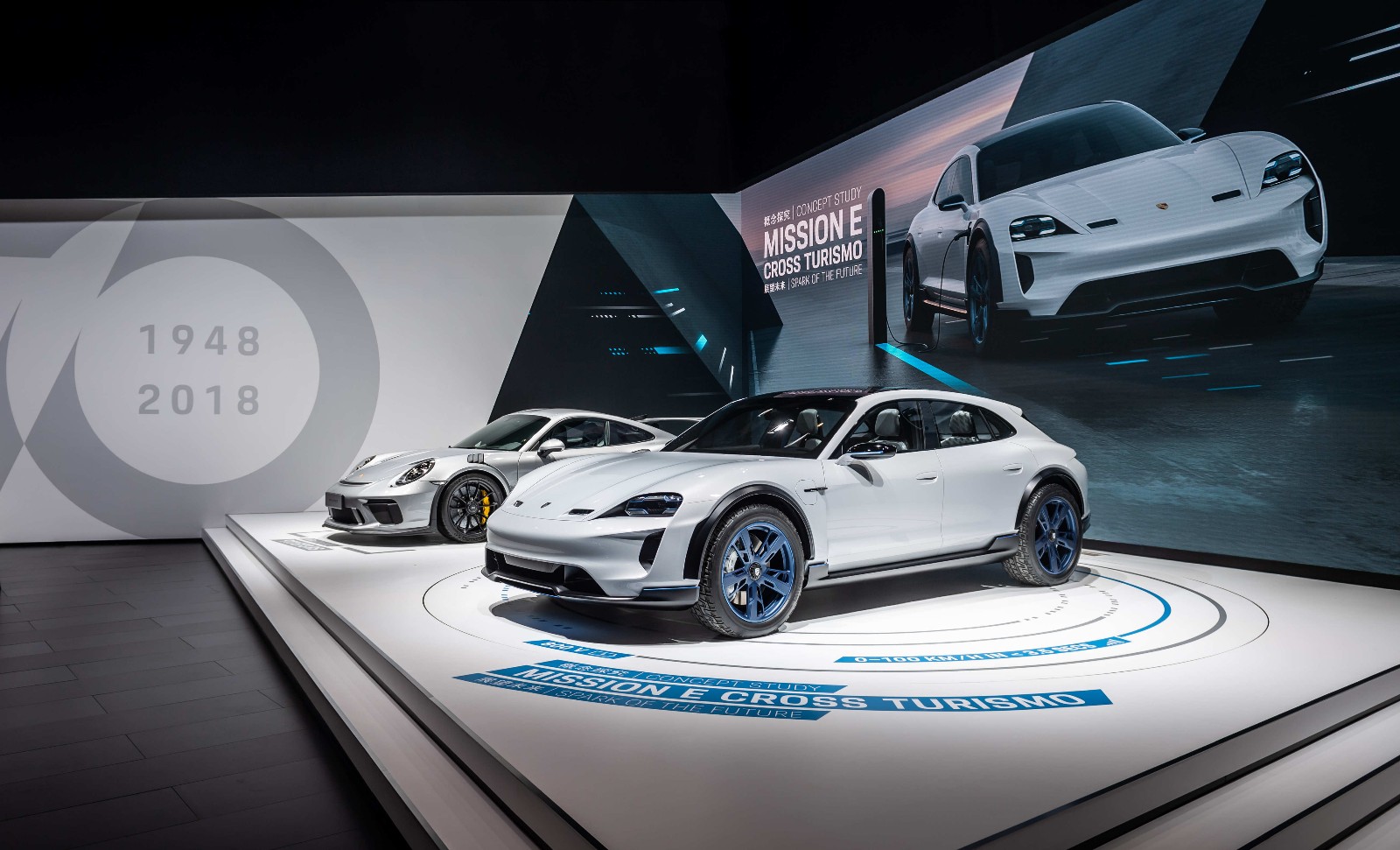 保时捷四款新车于2018北京车展亚洲首发