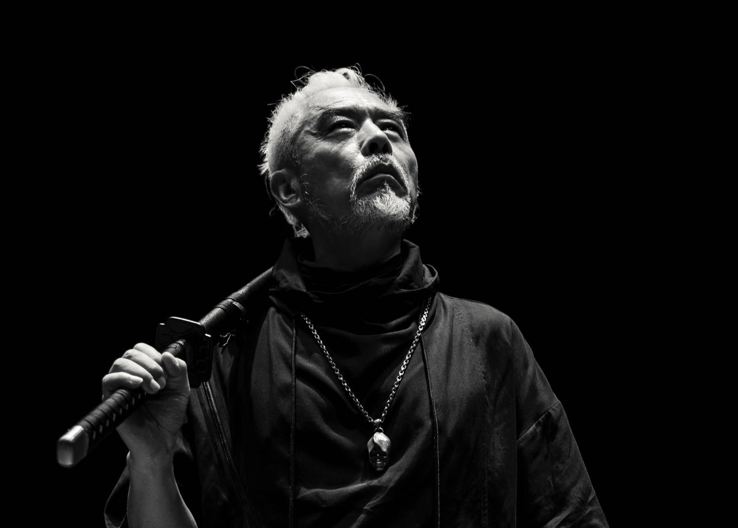 张双利最新大片曝光,酷似宫本武藏