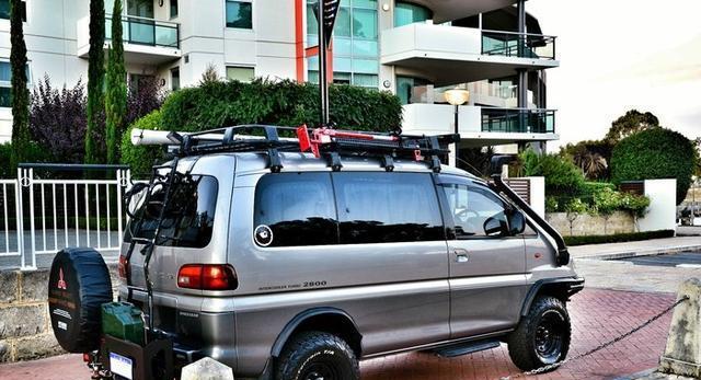 史上最强大的越野面包车爆改三菱l400这外观帅爆了