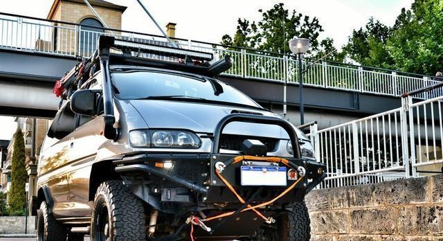 史上最强大的越野面包车爆改三菱l400这外观帅爆了