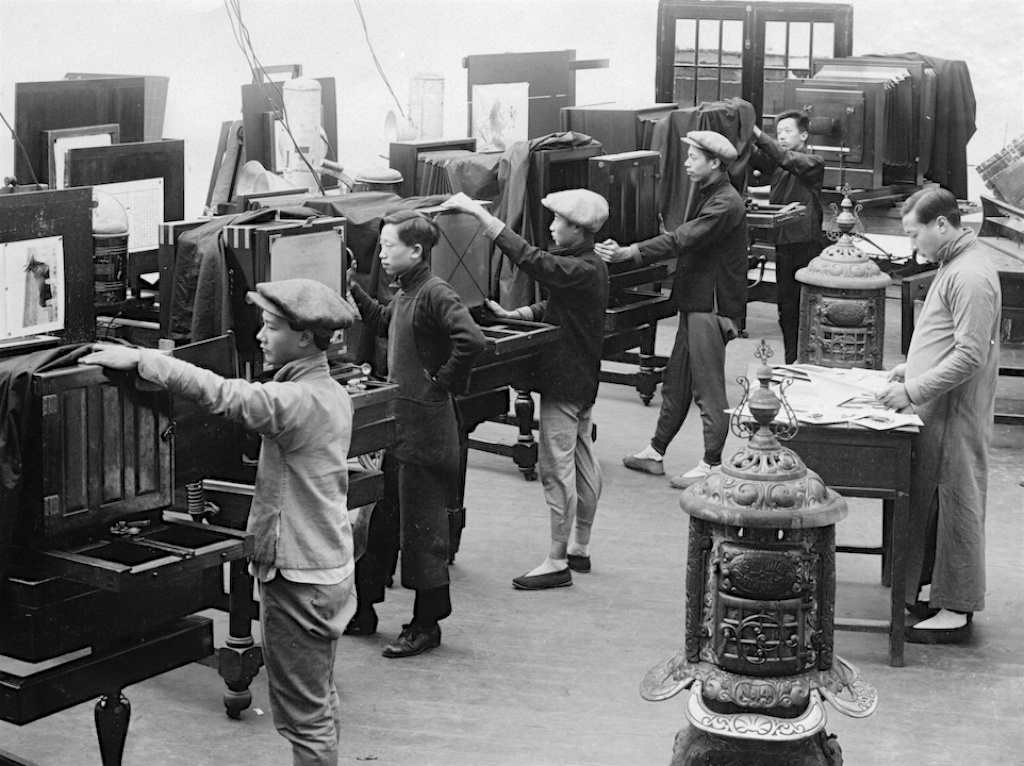 老照片上海商务印书馆1912年德弗朗西斯