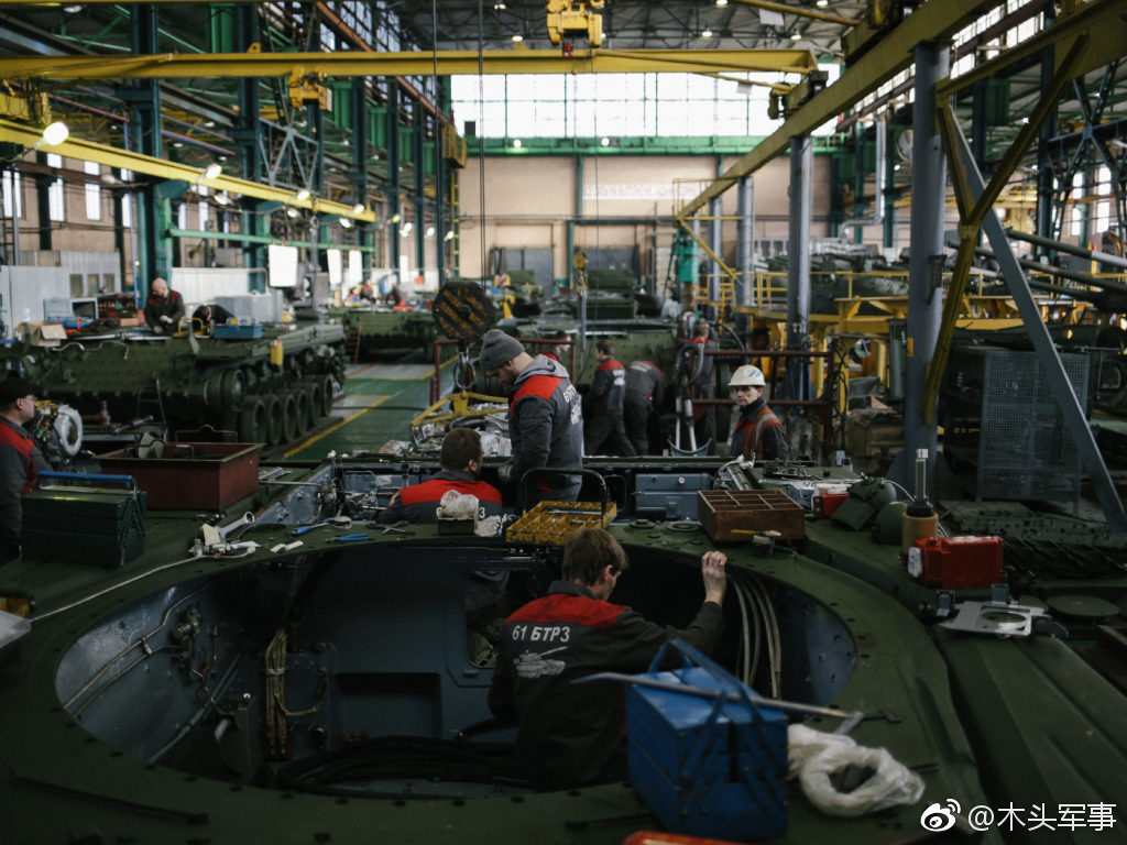 隶属乌拉尔车辆制造股份有限公司uralvagonzavoduvz的网站报道