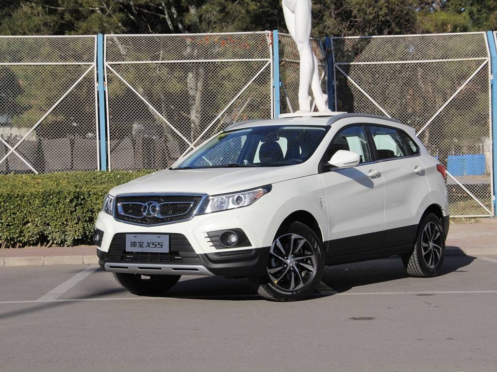 北汽的绅宝x55售价7.68万起 1.5t cvt变速箱,!