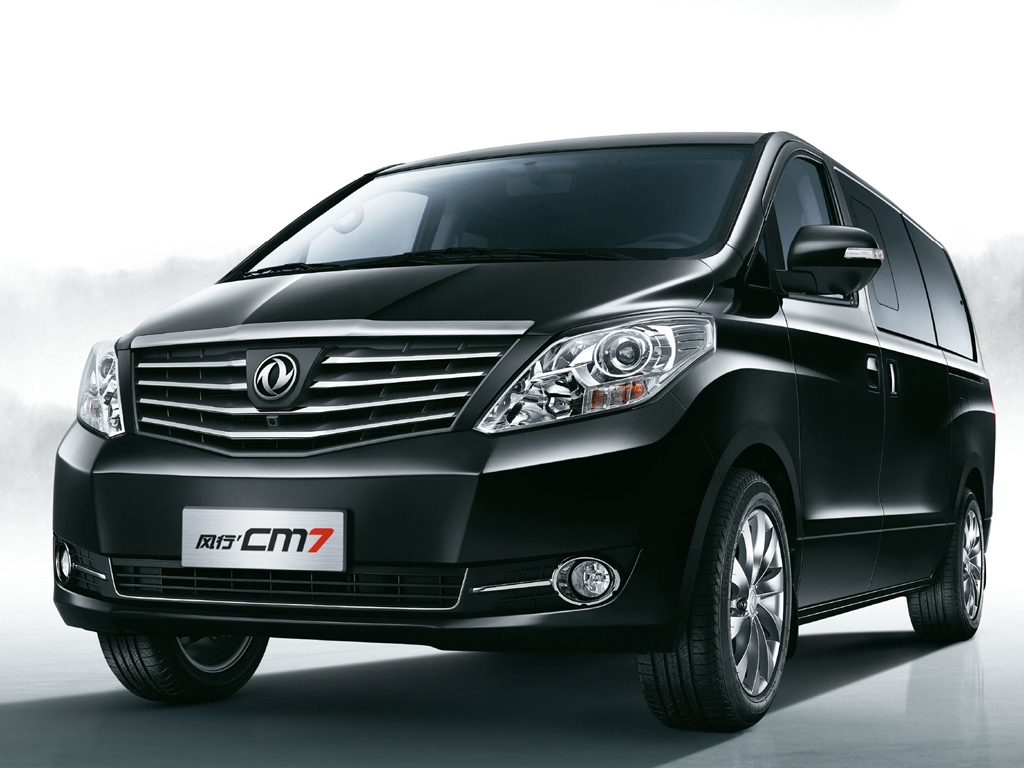 风行cm7上市的3款经典版车型,指导价15万以内,降低入门门槛
