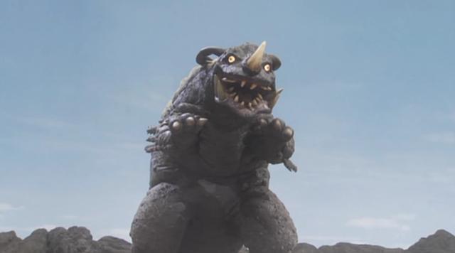 即将登场的透明怪兽内隆嘎其实不太强不需要合体罗布出战