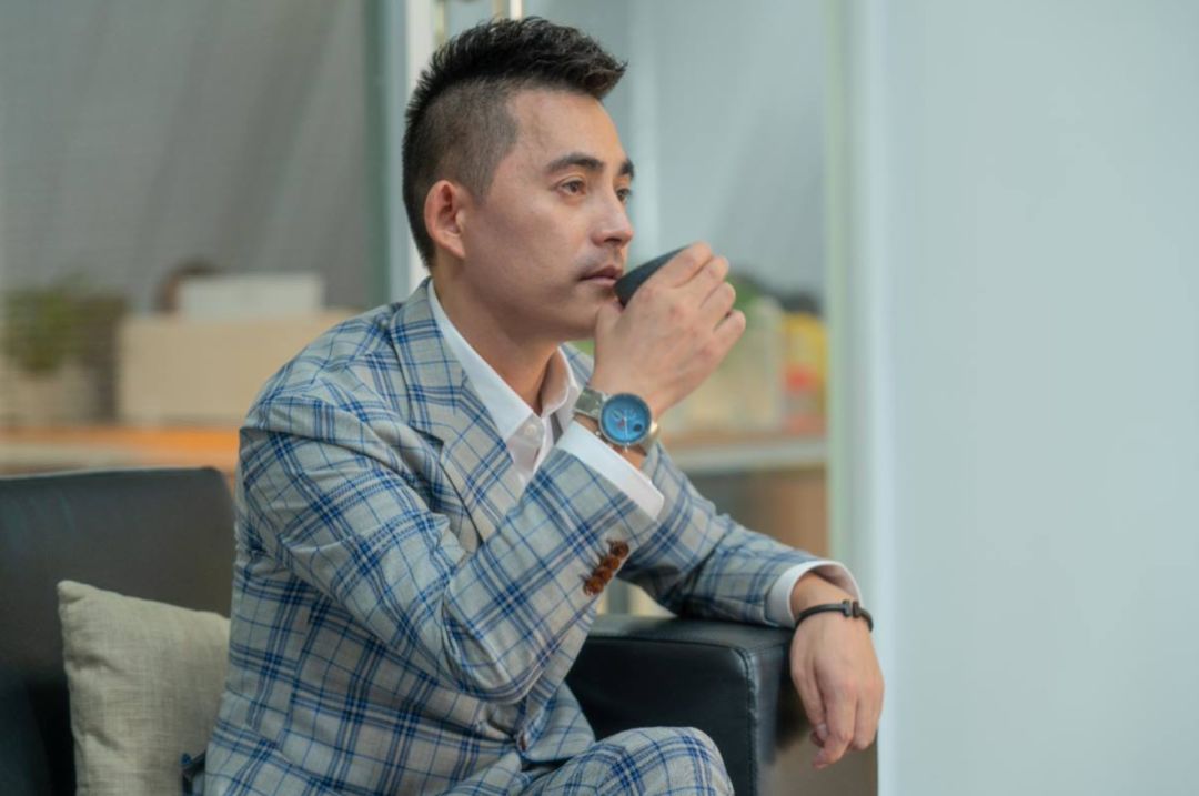 设计师方磊谁说轿车不适合有孩一族新xts