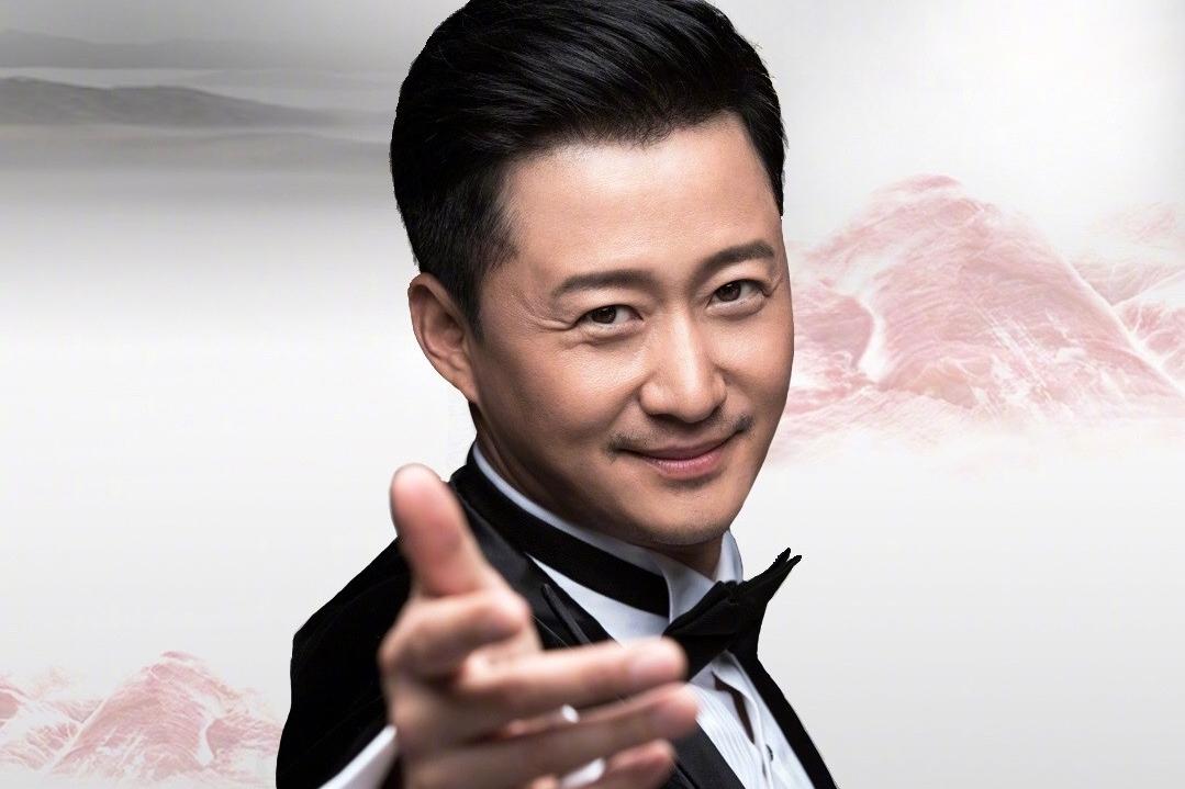 吴京真的很喜欢这张照片,一个动作走遍天下,它到底什么来头