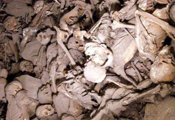 是谁下的毒手山西大同煤矿出现6万具白骨死者都只有30多岁