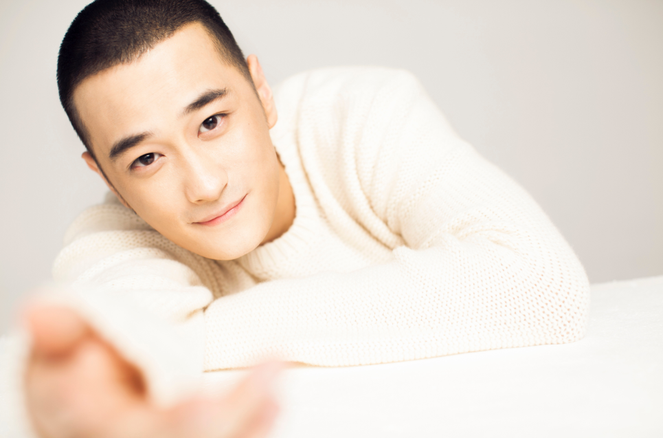 九局发行全新单曲《自命不凡》,人生应做自己的主角