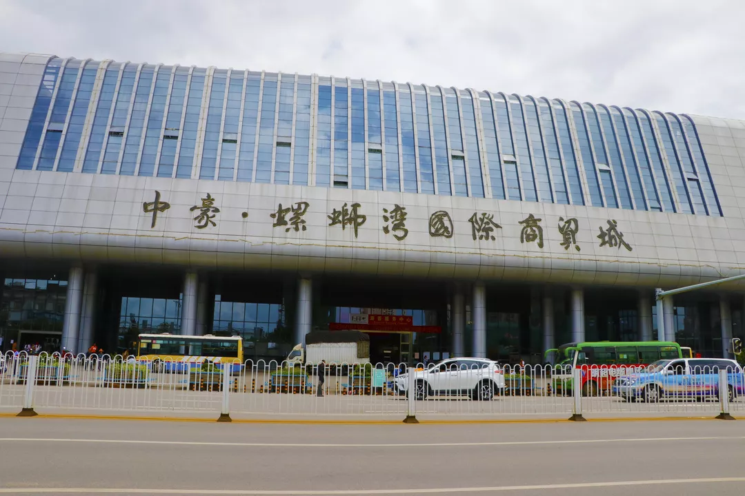 魅力妞30865步逛遍螺蛳湾探秘100块到底能买些什么
