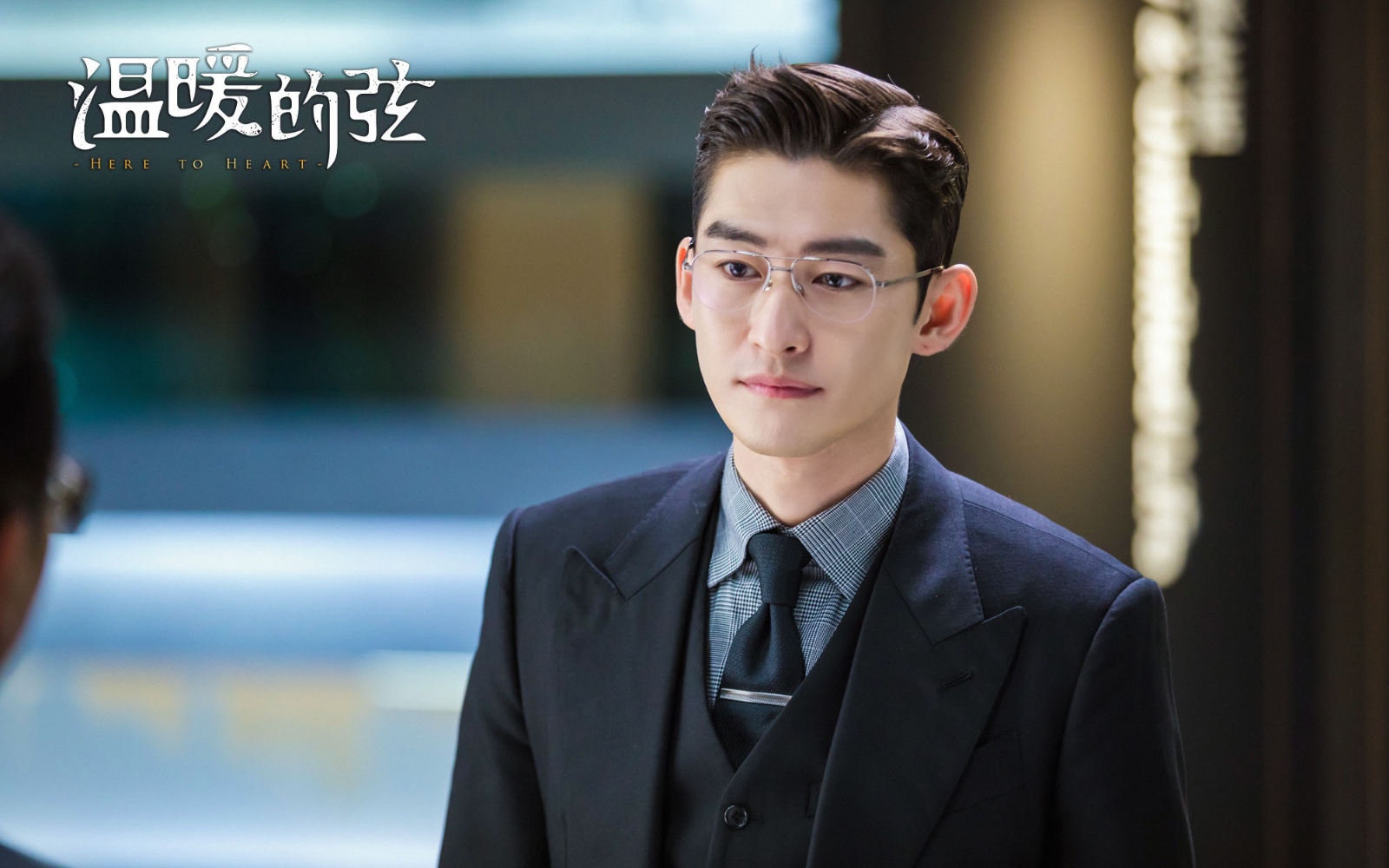 "糖主"张翰新剧首播 撩人"电梯咚"引粉丝表白