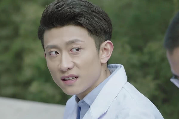 毛晓彤饰演曾柔,白雪饰演双儿,这么强大的七个老婆,张一山你要宠幸哪