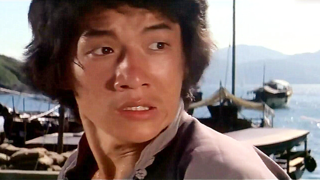 成龙经典动作电影《刁手怪招》最精彩片段