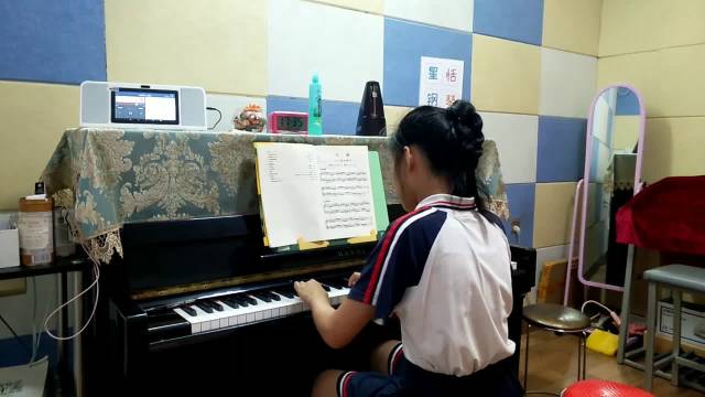 毕业前的最后一节课.…直接看泪崩了!