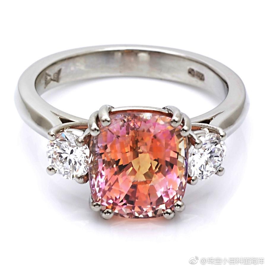 Padparadscha，刚玉族宝石常见品种里除了红蓝宝石外