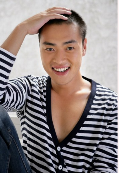 从南开大学退学演戏,遭打压患抑郁症欲自杀,如