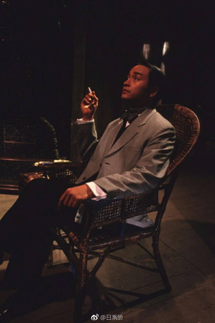 我  三  生  烟  火       换  你  一  世  迷  离 6775张国荣