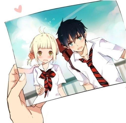 当一个男人暗恋你时,会有这几个小动作