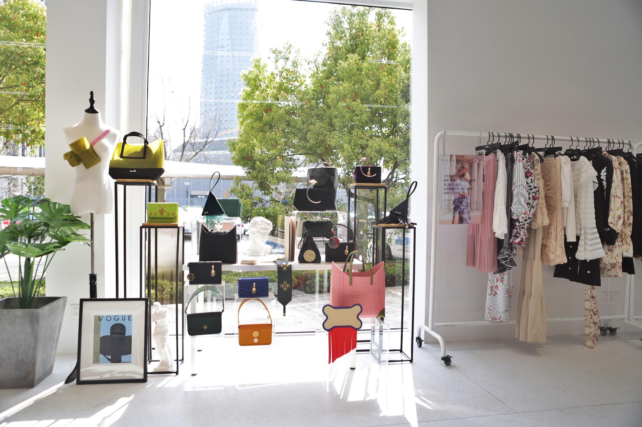 此次,tudoo showroom首次于上海独立做展,并联袂知名