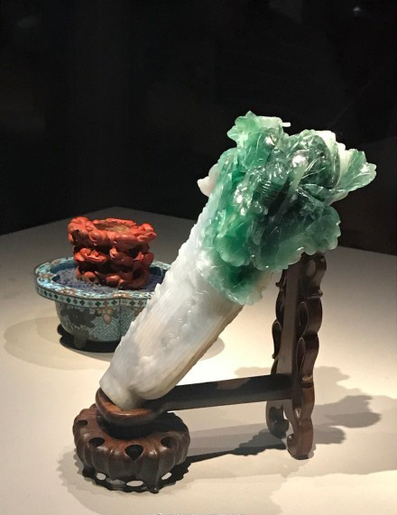 台北故宫博物院的镇馆之宝:翡翠白菜