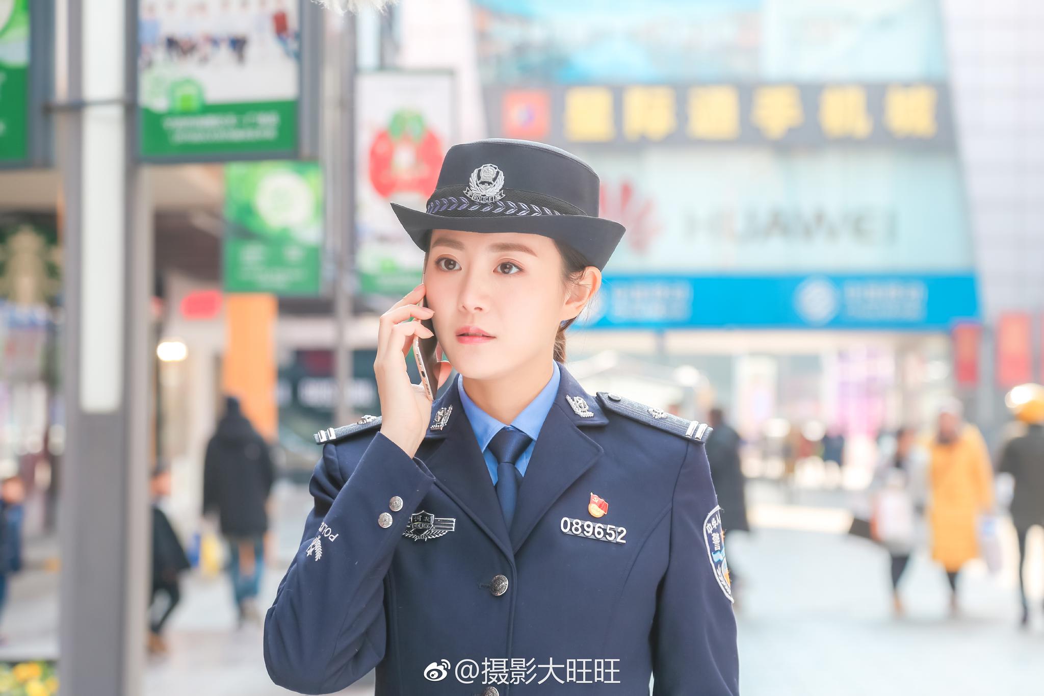 《警务站的故事》剧照摄影:@摄影大旺旺 67@演员牟星  67《警务站