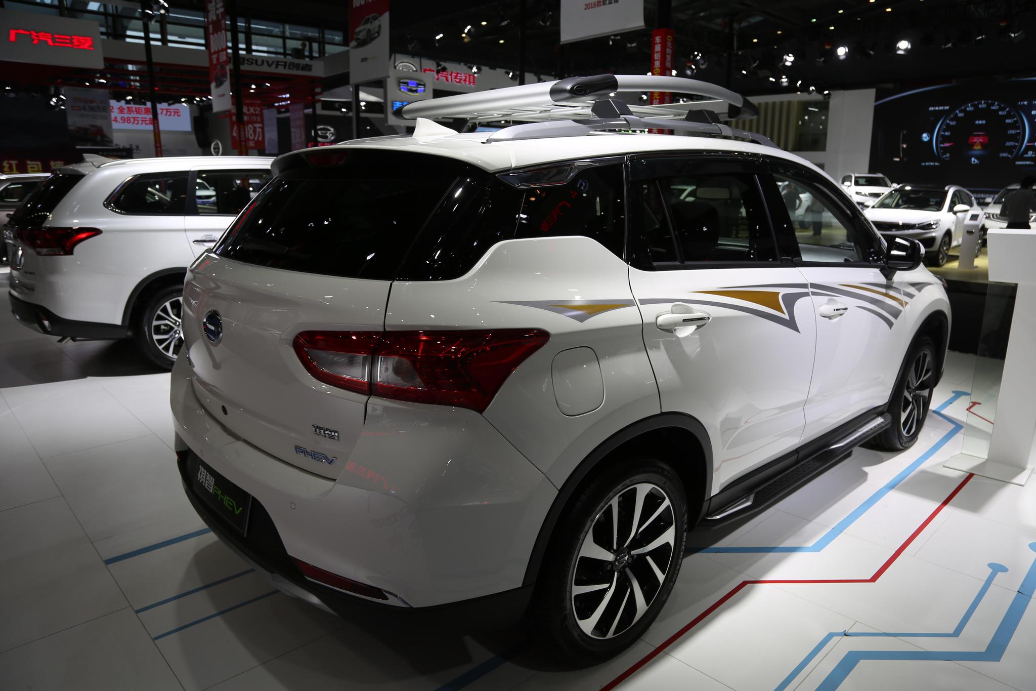 广汽三菱祺智phev,20万级别首款合资插电suv,车展实拍!
