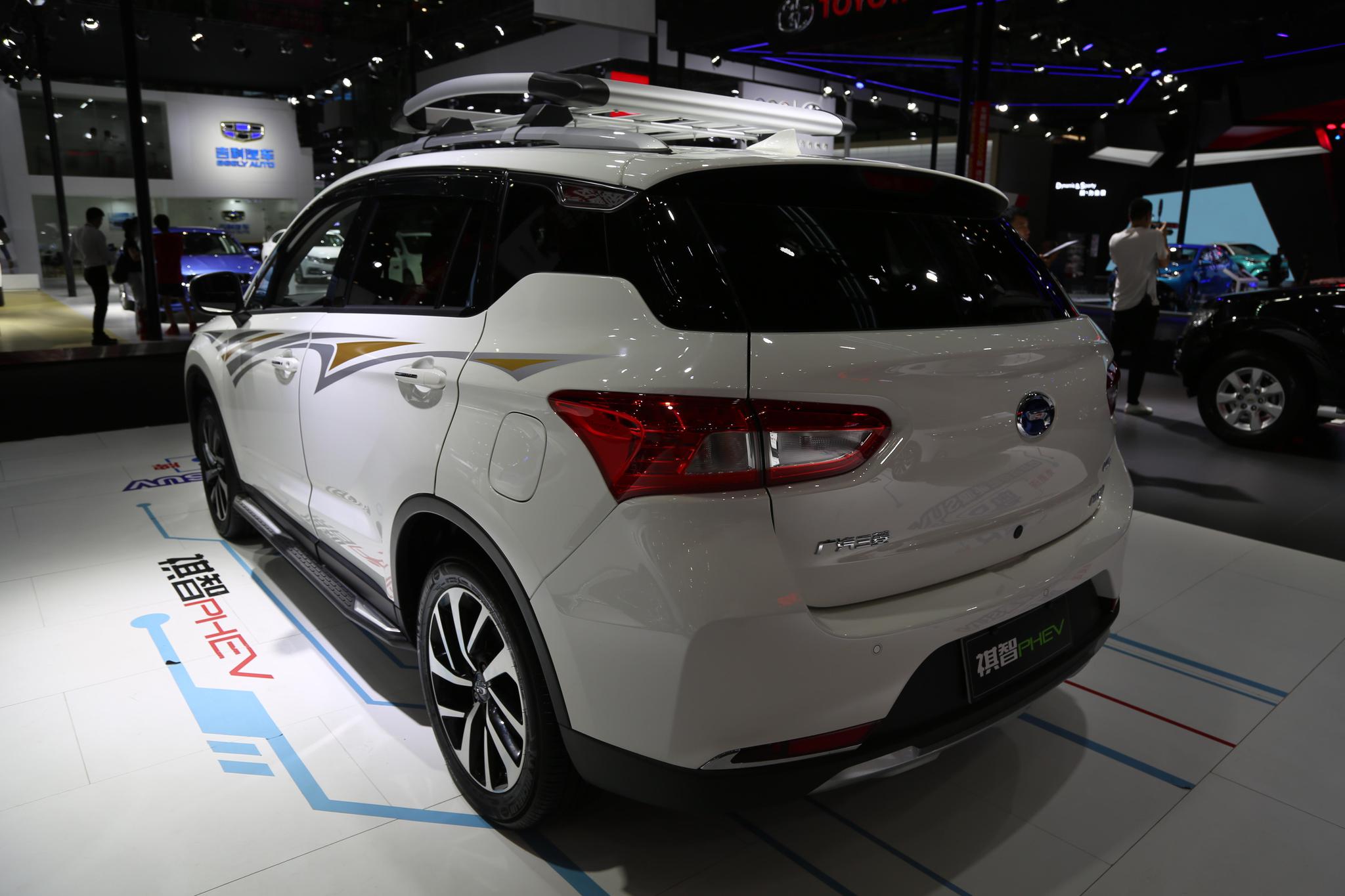 广汽三菱祺智phev,20万级别首款合资插电suv,车展实拍!