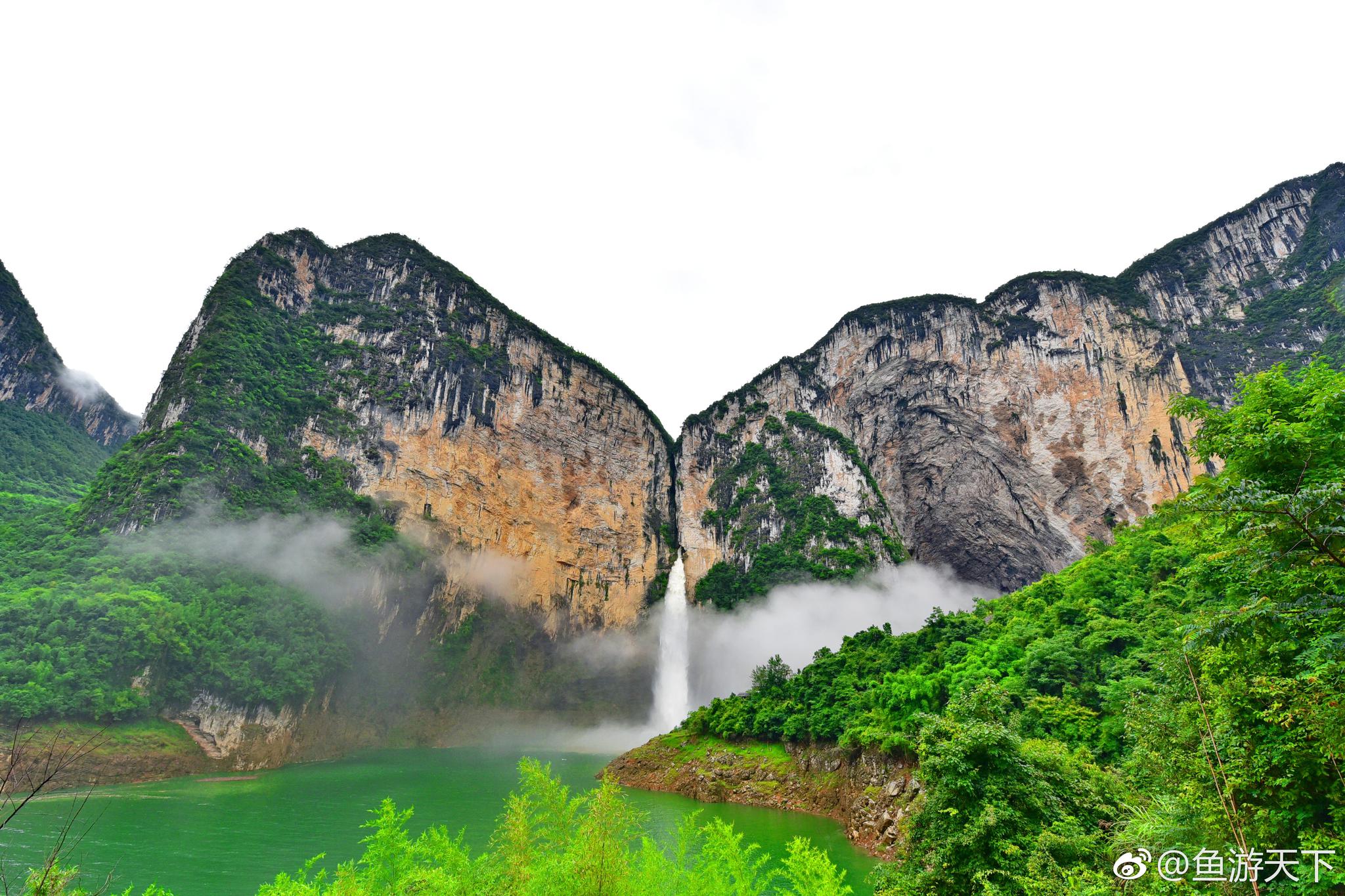 来建始县一定要去一次野三峡