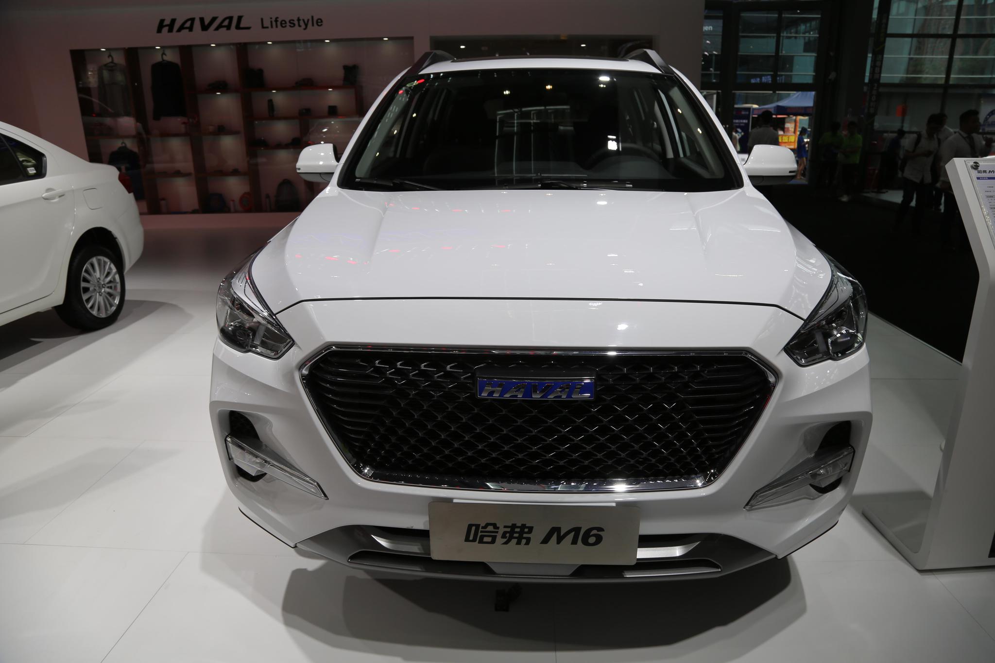 长城哈弗m6 蓝标版,10万级别超值家用suv,车展实拍!