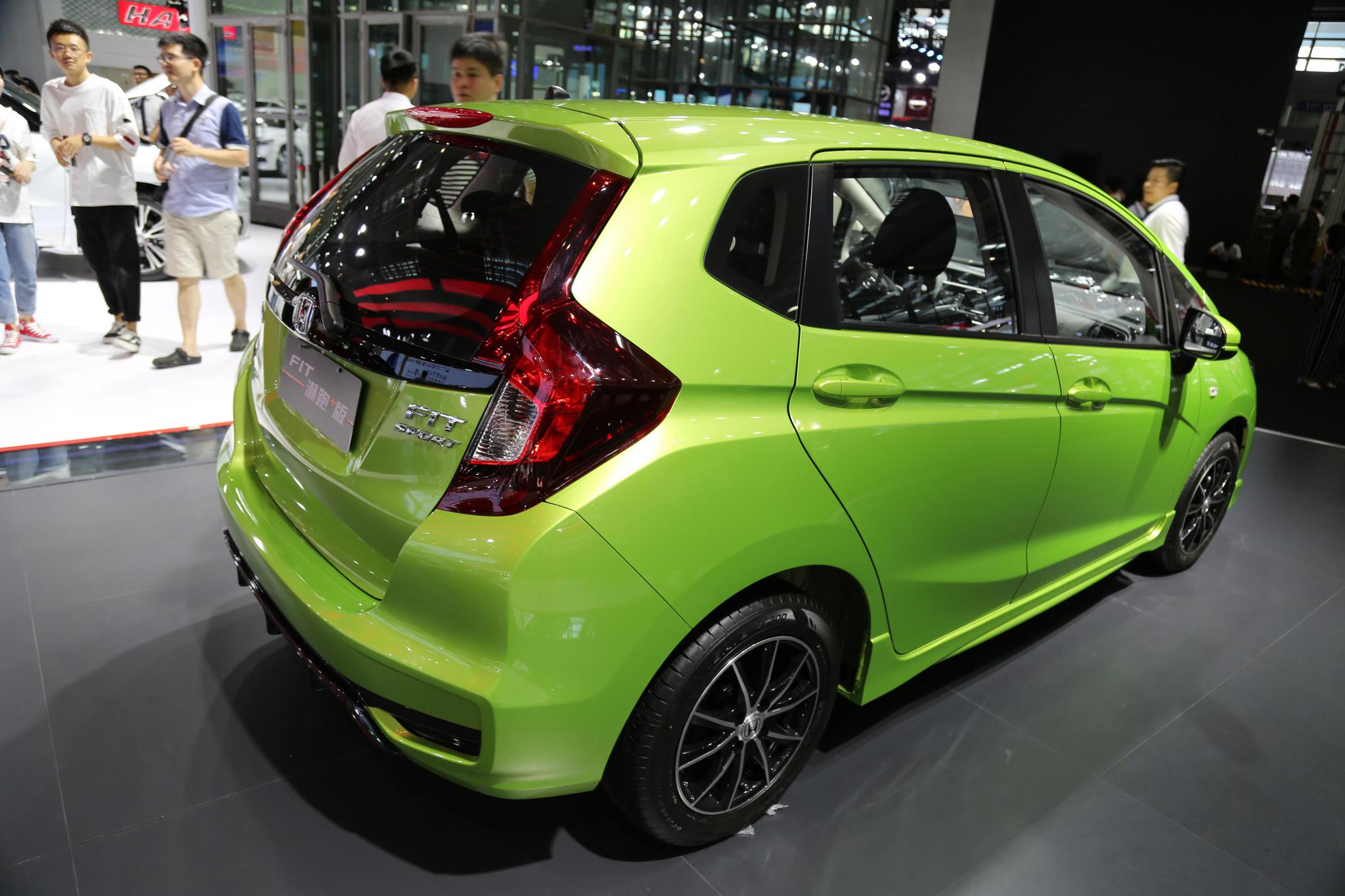 平民超跑gk5再进化,广汽本田飞度潮跑 版,亮相昆明国际车展!