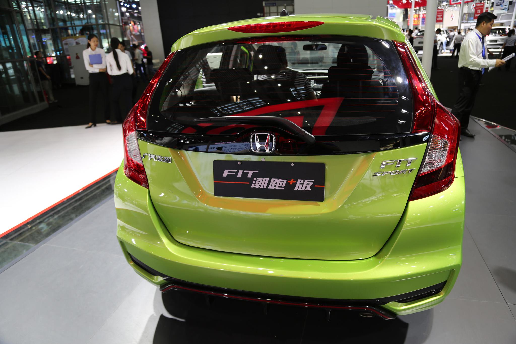 平民超跑gk5再进化,广汽本田飞度潮跑 版,亮相昆明国际车展!