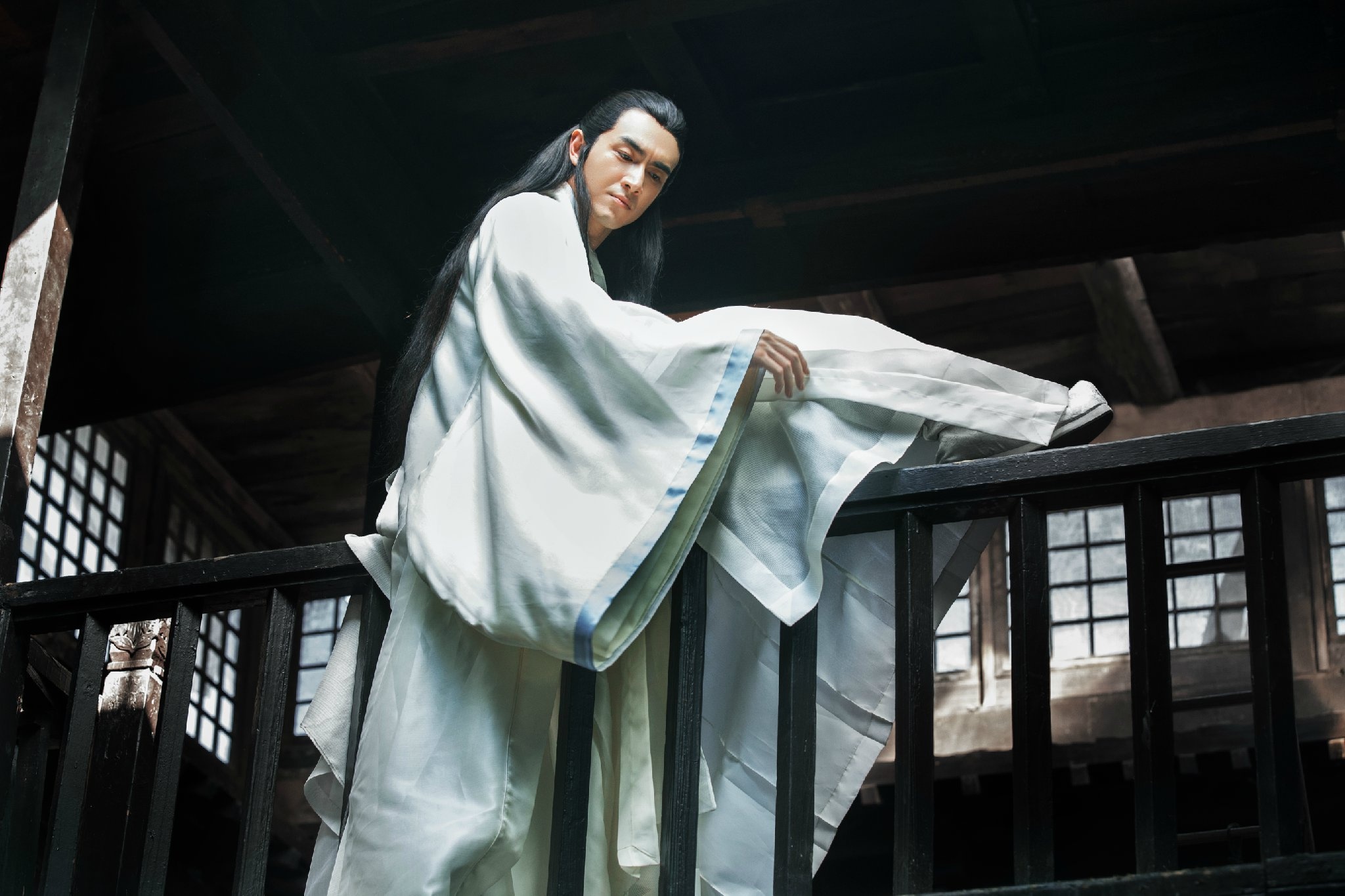 林更新新作忘忧镇再次合作赵丽颖带我去远方变孩子王