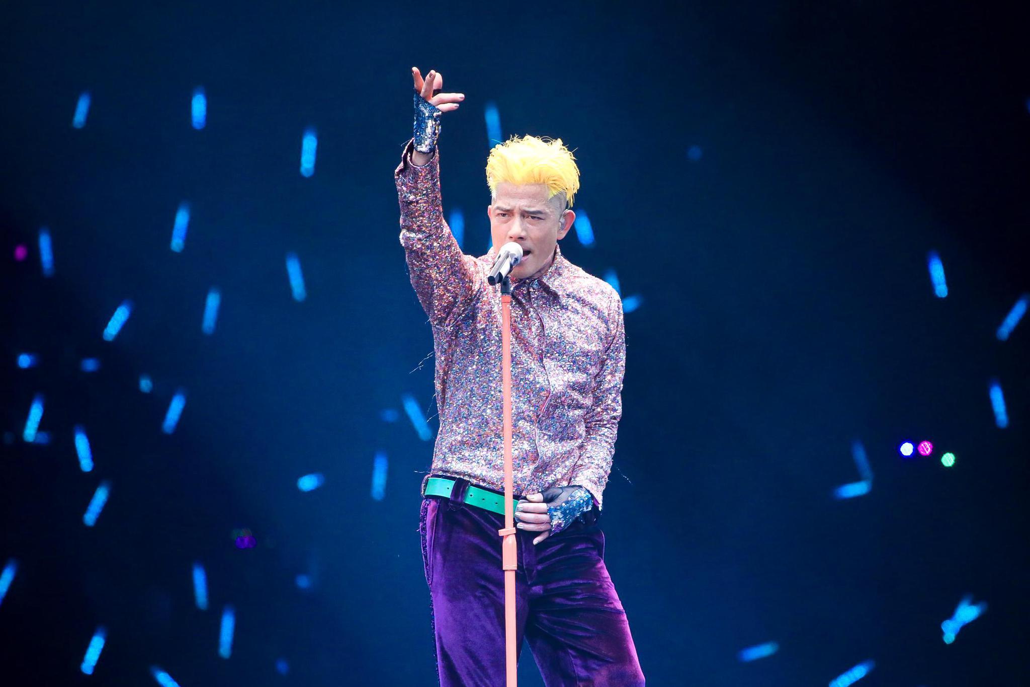 郭富城世界巡演广州站举行百变舞台打造裸眼3d视觉效果