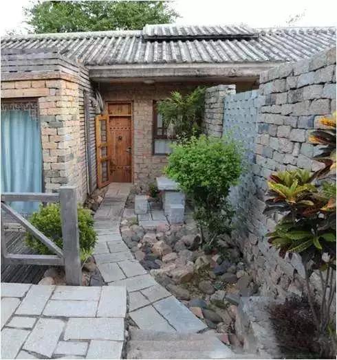 农村石头屋变身超豪华别墅!土豪愿意出200万我都不卖!