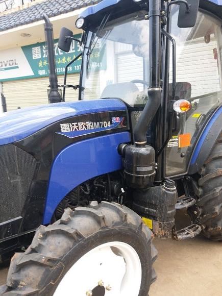 在农机人说事的互动圈子里,有位农机朋友准备上手一台拖拉机,雷沃m704