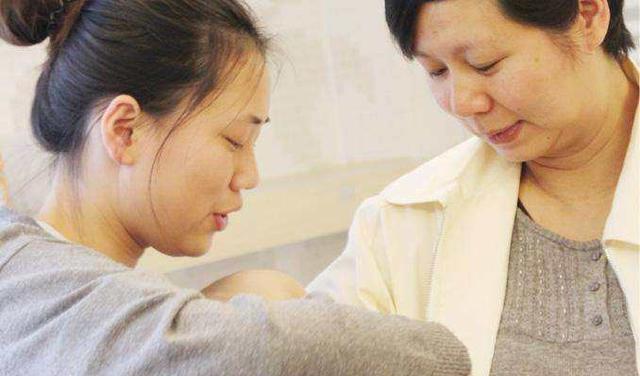 婆婆亲妈月嫂老公谁才是伺候月子的最佳人选