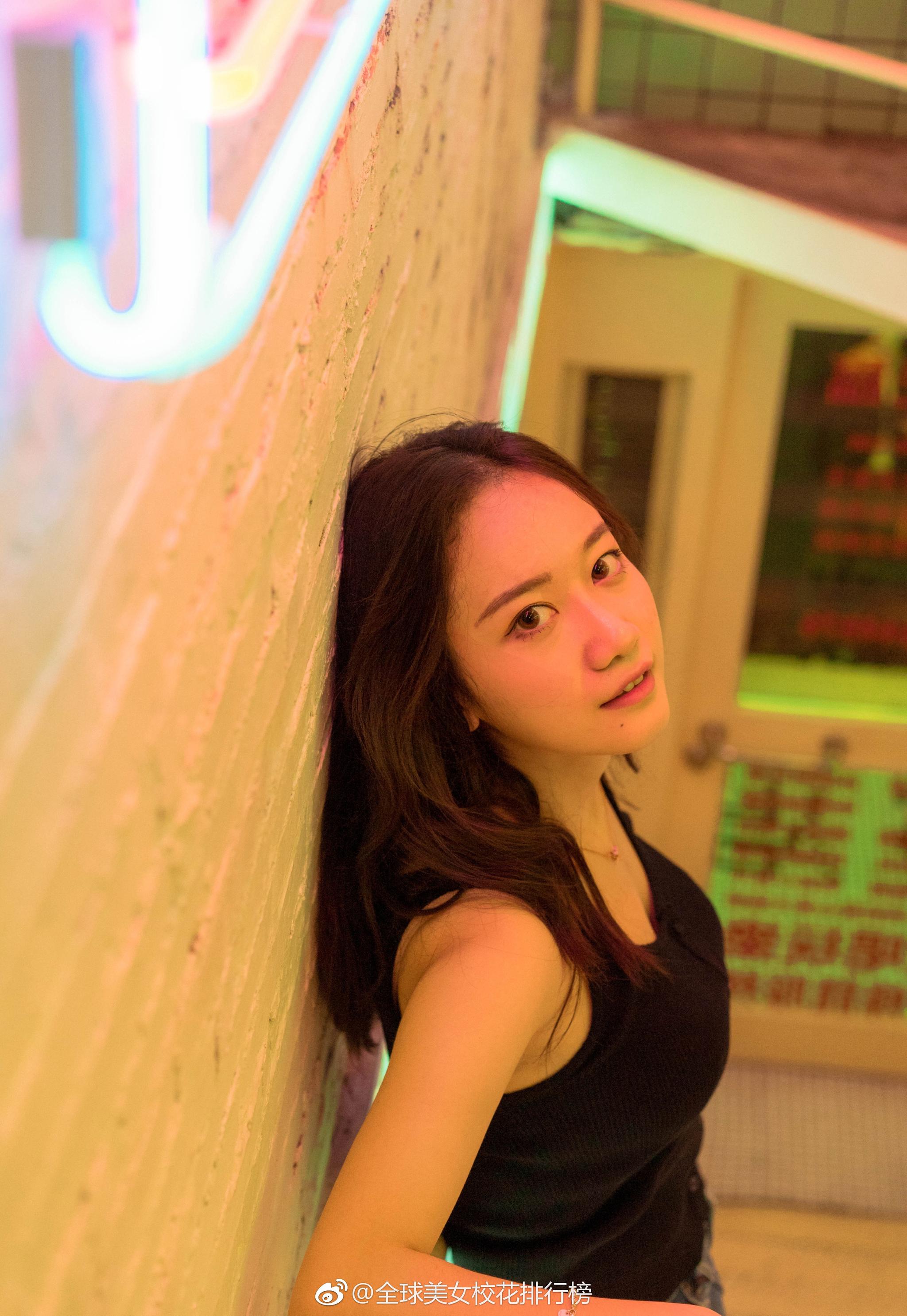 王雨萌身高169cm体重46kg19届导演艺考生