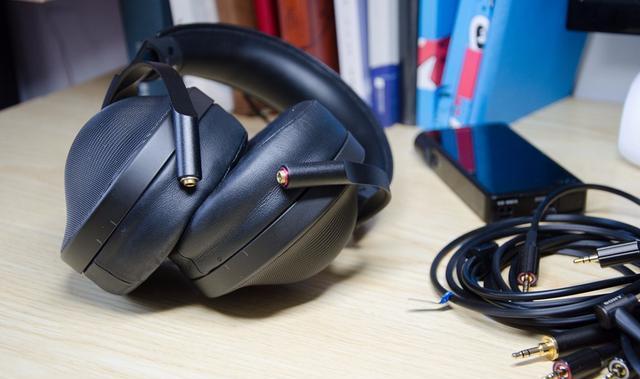 索尼耳机MDR-Z1R测评: 1.3万的止烧利器!