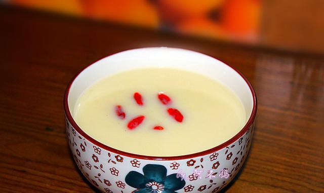 营养早餐:没想到小米枸杞豆浆这么好喝,做起来居然这么简单!