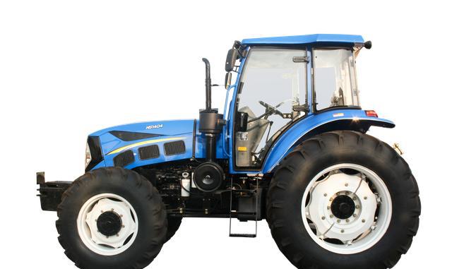 用这个大马力拖拉机干农活既高效又舒心,动力强劲,作业效率高!