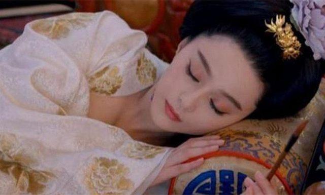古装剧中的"睡美人":个个美翻了,若能吻醒一个,我只想吻她!