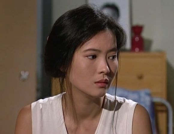 蓝洁瑛丧事有了着落姐姐现身殓房办理后事全程回避镜头