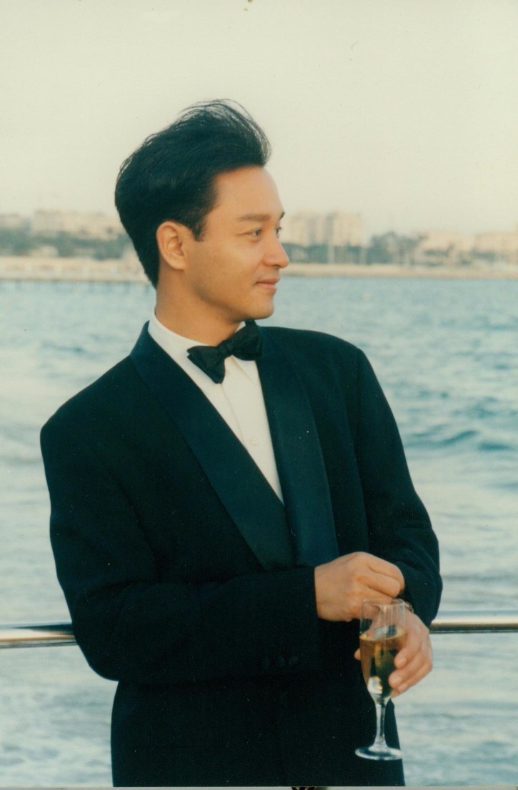 张国荣演技水平如何 与梁朝伟相比谁更出色