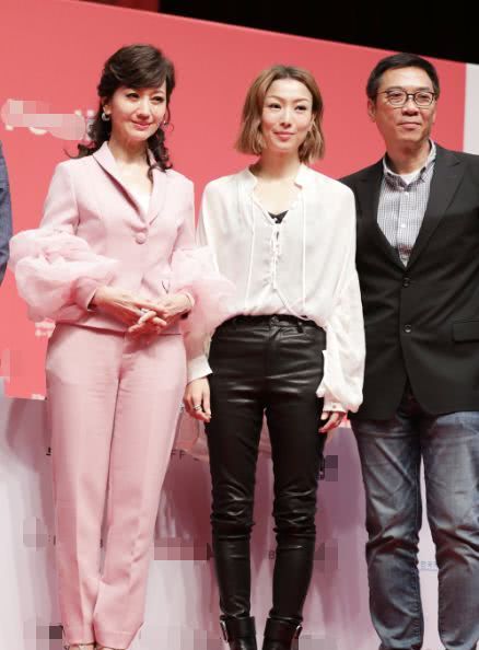 赵雅芝厉害了!一个马尾从63岁变25岁,梁咏琪都没这么嫩