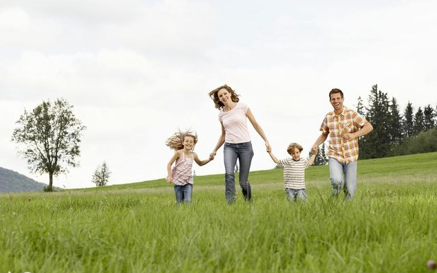 孩子的智商长相和性格由谁决定,是爸爸还是妈妈?这3句话的很准