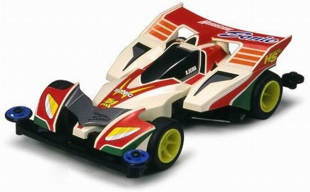 直线方面更是逆天(首次出场直线超越旋风冲锋)