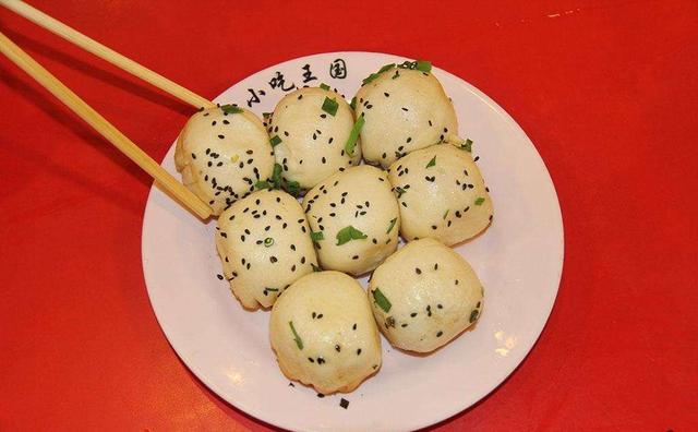 杭州●清河坊街清河坊街是杭州人气最旺的商业街之一,如果你去走一走