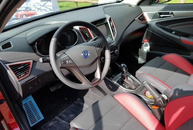 最便宜小钢炮, 完胜高尔夫仅8万