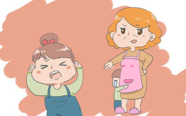 二胎家庭,孩子吵架了,爸妈应该怎样做?